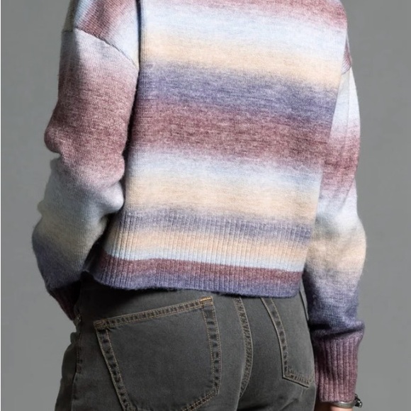 Weekend Ravi  Sweater Size Small . - Picture 14 of 15